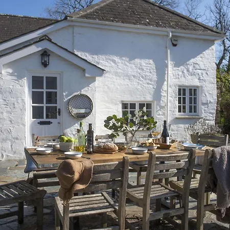 Sparnal Stitch Padstow