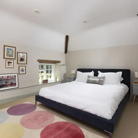 Sparnal Stitch Holiday home