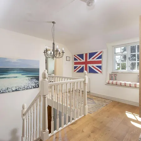 Sparnal Stitch Holiday home